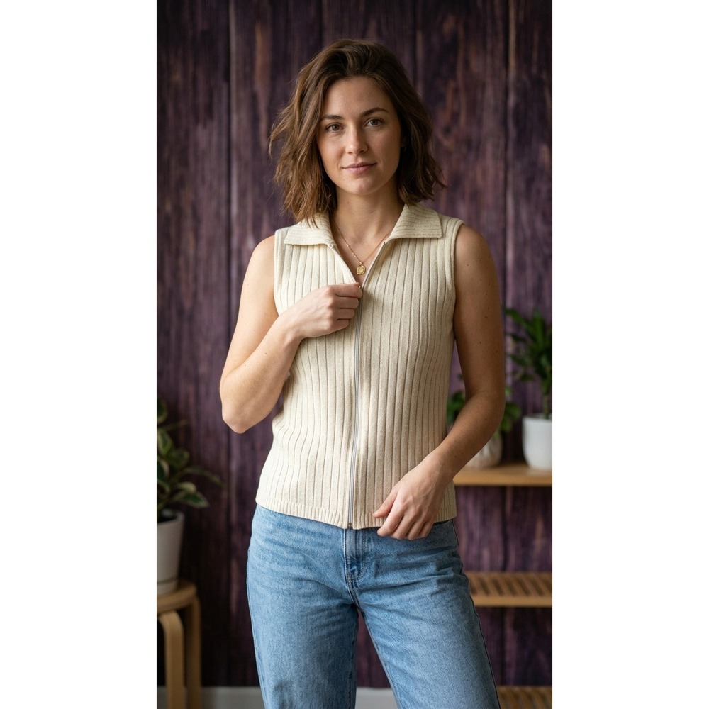 a tope Sweater Vest Womens L Cream Ribbed Knit Zip Up Collared Sleeveless Top